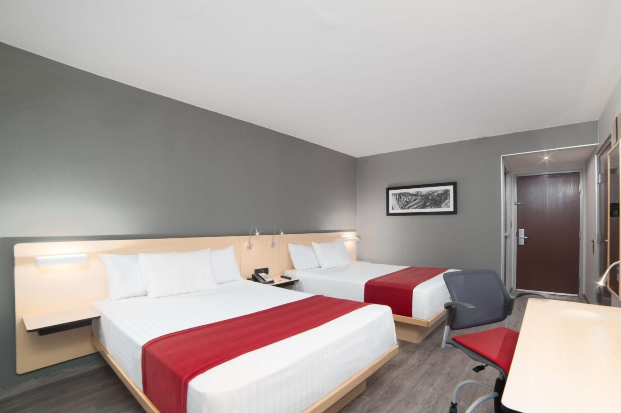 Express By Marriott Centro Hotel 4*