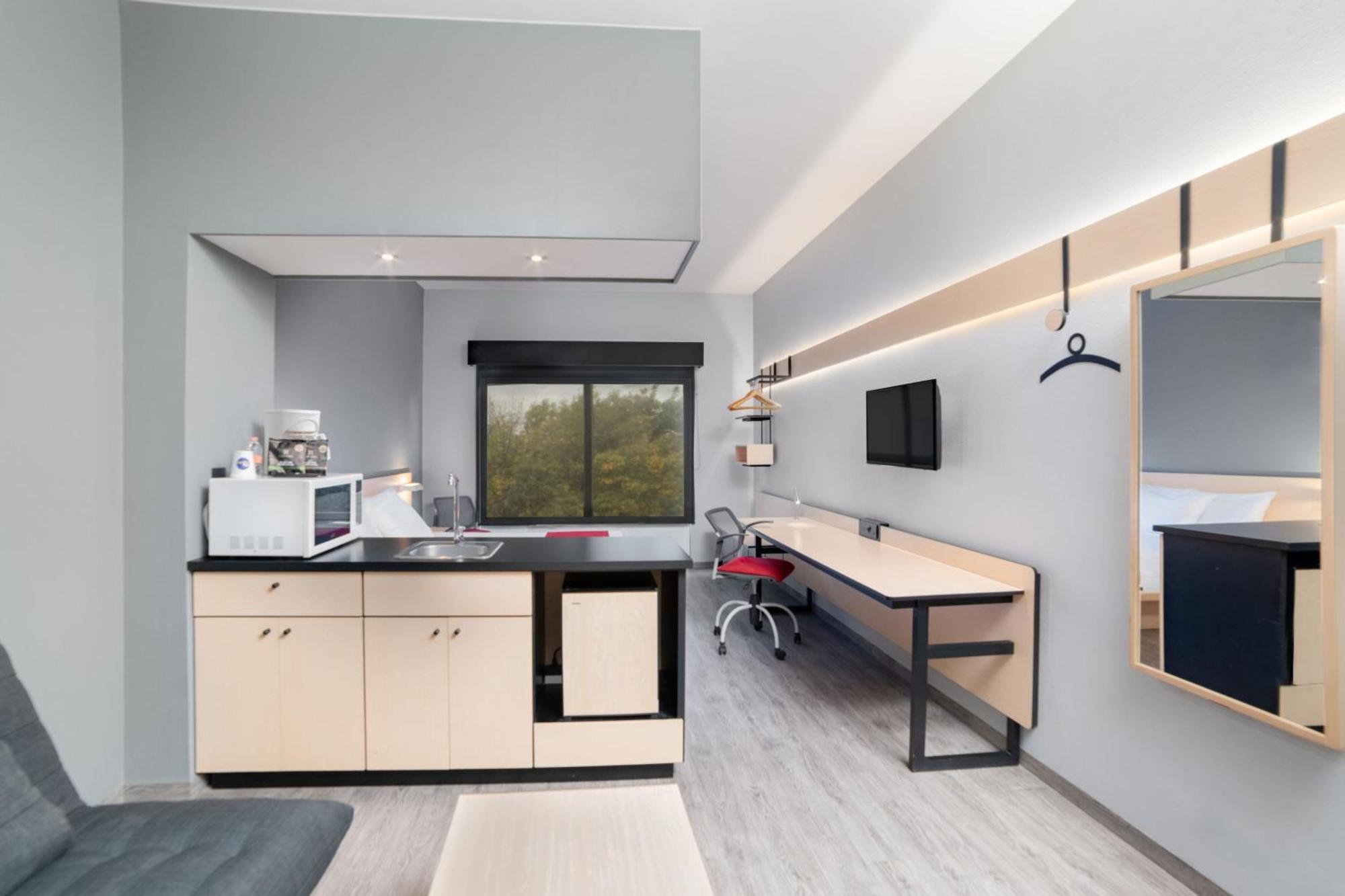 Hotel Express By Marriott Centro 4*