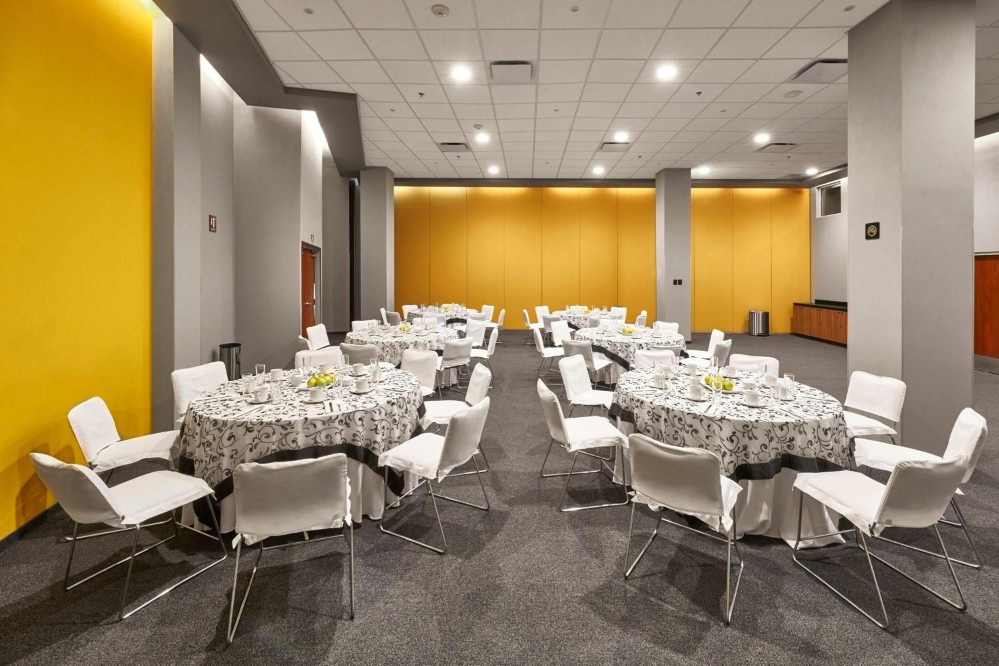Express By Marriott Centro Hotel